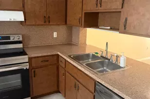 124 San Juan Cir, Melbourne, FL 32935 - Photo 8