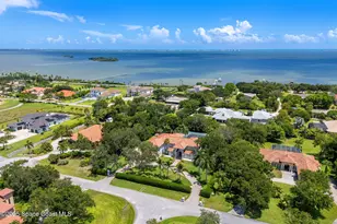 5160 Del Sol Dr, Merritt Island, FL 32952 - Photo 2