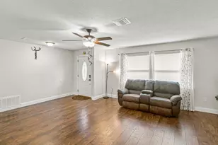 2810 Briarwood Ln, Titusville, FL 32796 - Photo 4