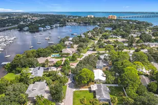 819 W Whitmire Dr, Melbourne, FL 32935 - Photo 2