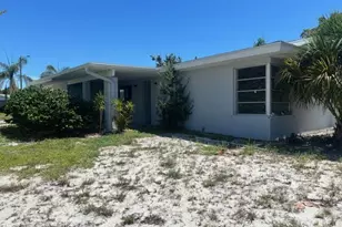 919 Darwin Ln NE, Palm Bay, FL 32905 - Photo 6