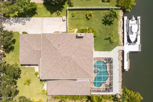 138 Windward Way, Indian Harbour Beach, FL 32937 - Photo 4