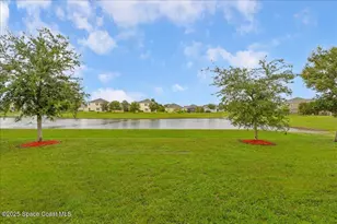4645 Pagosa Springs Cir, Melbourne, FL 32901 - Photo 2