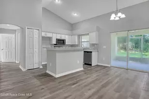 338 Halloran St SE, Palm Bay, FL 32909 - Photo 6