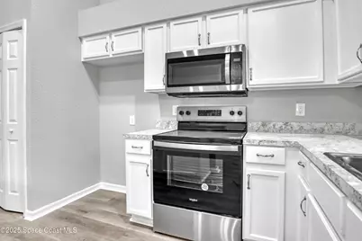 338 Halloran Street SE, Palm Bay, FL 32909 - Photo 10