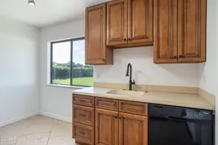 670 Altona St NW, Palm Bay, FL 32907 - Photo 6