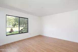 670 Altona St NW, Palm Bay, FL 32907 - Photo 10