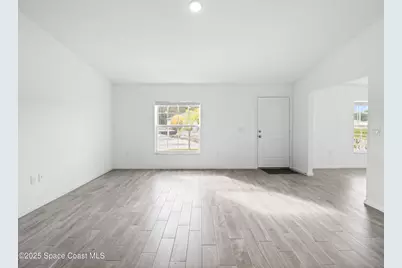 499 Oakleaf Street SW, Palm Bay, FL 32908 - Photo 10