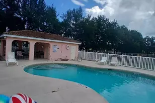 2097 Hidden Grove Ln, Merritt Island, FL 32953 - Photo 4
