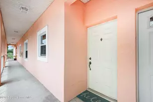 2097 Hidden Grove Ln, Merritt Island, FL 32953 - Photo 2