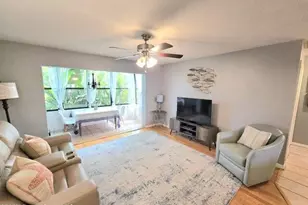 110 Desoto Pkwy, Satellite Beach, FL 32937 - Photo 6