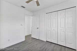 1099 Dusseldorf Ave NW, Palm Bay, FL 32907 - Photo 16