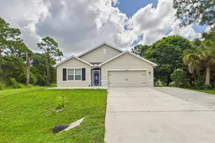 1066 Laconia St, Sebastian, FL 32958 - Photo 2