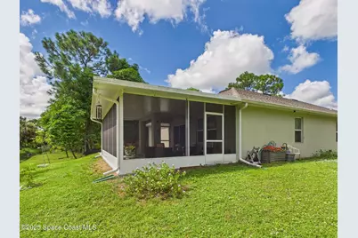 1066 Laconia Street, Sebastian, FL 32958 - Photo 4