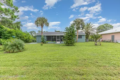 170 Chestnut Avenue NE, Palm Bay, FL 32907 - Photo 22