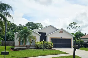 1736 Vista Lake Cir, Melbourne, FL 32904 - Photo 1