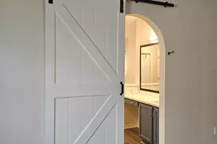 1736 Vista Lake Cir, Melbourne, FL 32904 - Photo 14