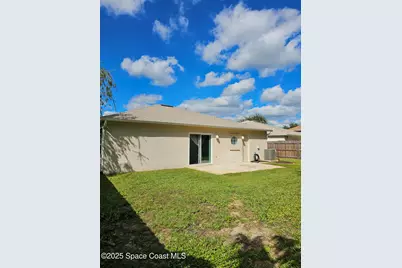 1736 Vista Lake Circle, Melbourne, FL 32904 - Photo 22