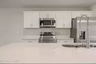 207 Hidden Woods Pl, Melbourne, FL 32901 - Photo 12