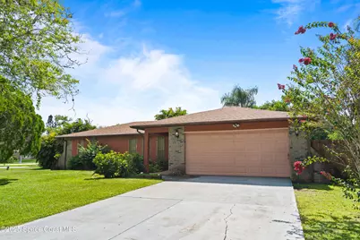 533 Castana Avenue SE, Palm Bay, FL 32909 - Photo 1