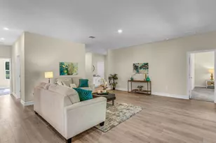 933 Tupelo Rd SW, Palm Bay, FL 32908 - Photo 8