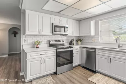 365 Newfound Harbor Drive, Merritt Island, FL 32952 - Photo 8