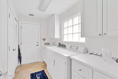 4944 Corsica Square, Vero Beach, FL 32967 - Photo 20