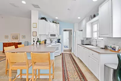 4944 Corsica Square, Vero Beach, FL 32967 - Photo 10