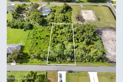 1626 Chamorro Street SE, Palm Bay, FL 32909 - Photo 2