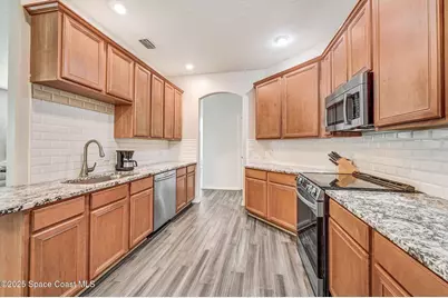 8064 Kingswood Way, Melbourne, FL 32940 - Photo 14