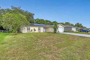 871 Dunkirk Ave NW, Palm Bay, FL 32907 - Photo 2