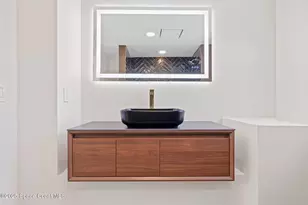 877 Sunset Dr, Melbourne, FL 32935 - Photo 24