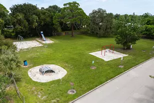 877 Sunset Dr, Melbourne, FL 32935 - Photo 58