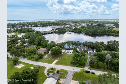877 Sunset Drive, Melbourne, FL 32935 - Photo 52