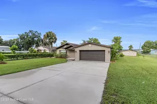 9431 Lake Marion Creek Rd, Haines City, FL 33844 - Photo 1