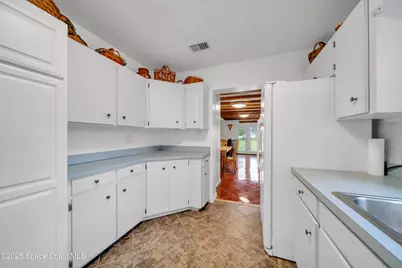 9431 Lake Marion Creek Road, Haines City, FL 33844 - Photo 10