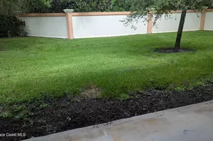 826 Middleton Dr SW, Vero Beach, FL 32962 - Photo 20