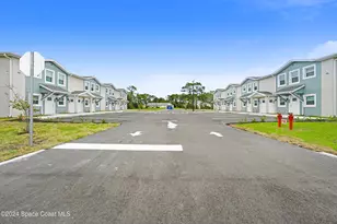 1895 Convair St SE, Palm Bay, FL 32909 - Photo 2