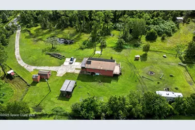 23300 Sisler Avenue, Christmas, FL 32709 - Photo 16