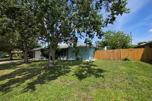 250 Perth Ave, Merritt Island, FL 32953 - Photo 2