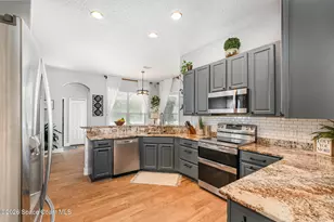 278 Brandy Creek Cir SE, Palm Bay, FL 32909 - Photo 6