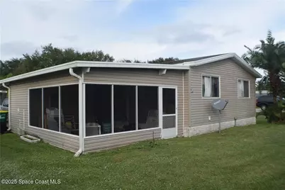 901 Laurel Circle, Barefoot Bay, FL 32976 - Photo 8