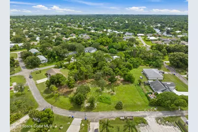 11126 Mulberry Street, Sebastian, FL 32958 - Photo 6