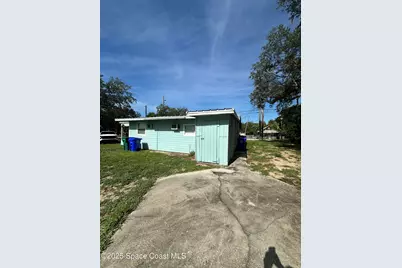 936 Louisiana Avenue #B, Sebastian, FL 32958 - Photo 4