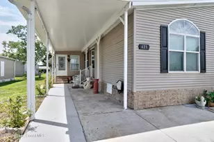 621 Puffin Dr, Barefoot Bay, FL 32976 - Photo 28