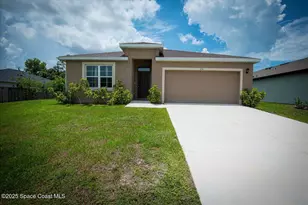 1574 Heartwellville St NW, Palm Bay, FL 32907 - Photo 1