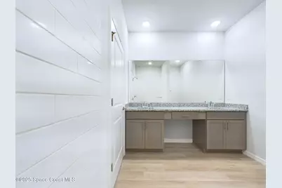 692 Mistletoe Street SW, Palm Bay, FL 32908 - Photo 20