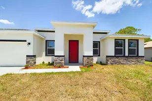 692 Mistletoe Street SW, Palm Bay, FL 32908 - Photo 2