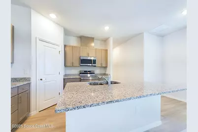 692 Mistletoe Street SW, Palm Bay, FL 32908 - Photo 36