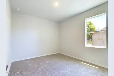 692 Mistletoe Street SW, Palm Bay, FL 32908 - Photo 8